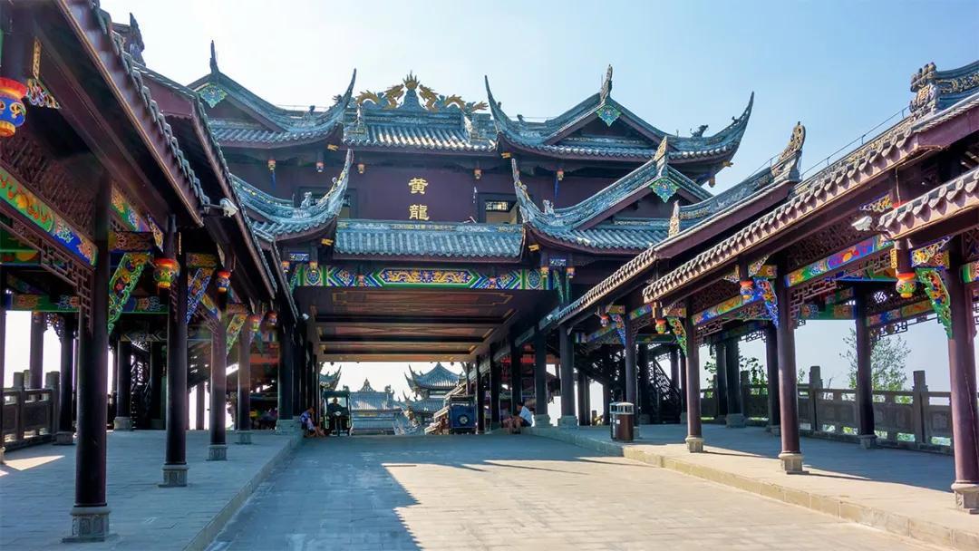 龚俊与迪丽热巴、杨洋新剧同期播出，这是在互相蹭热度？